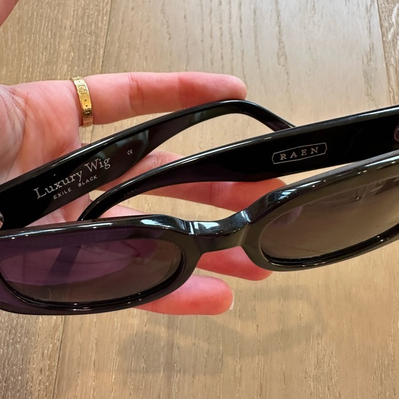 Raen Sunglasses - Picture 2 of 2